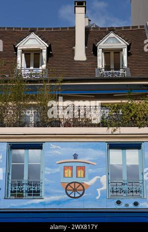 Paris, Montparnasse, Boulevard Edgar Quinet, 14th arrondissement, Théâtre d'Edgar, blue facade, Stock Photo