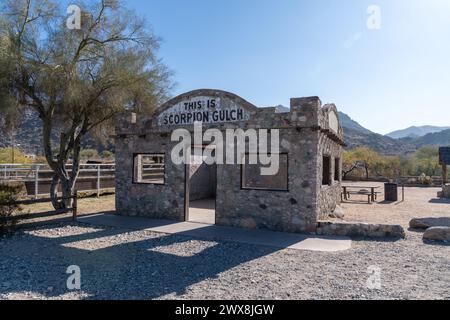 Phoenix, Arizona - December 14, 2023: Abandoned Scorpion Gulch store near South Mountain Park Stock Photo