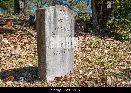 Tombstone for an 32 unknown Confederate soldiers at Stone Mountain Cemetery in Stone Mountain, Georgia. (USA) Stock Photo