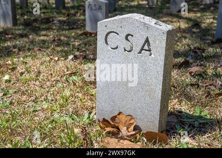Tombstone for an unknown Confederate soldier at Stone Mountain Cemetery in Stone Mountain, Georgia. (USA) Stock Photo