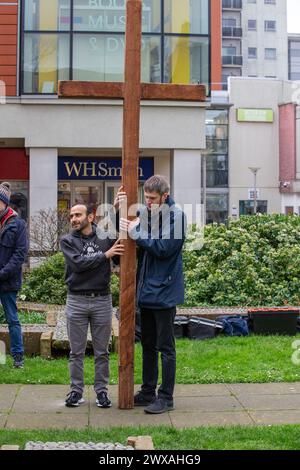 Brentwood, UK. 29th Mar, 2024. Brentwood Essex 29th Mar, 2024. Walk of Witness marking the crucifixion of Jesus Christ on Good Friday. in Brentwood Essex UK Credit: Richard Lincoln/Alamy Live News Stock Photo
