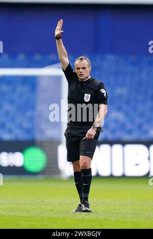 Sheffield, UK. 29th Mar, 2024. Referee Geoff Eltringham gestures during the Sheffield Wednesday FC vs Swansea City AFC sky bet EFL Championship match at Hillsborough Stadium, Sheffield, England, United Kingdom on 29 March 2024 Credit: Every Second Media/Alamy Live News Stock Photo