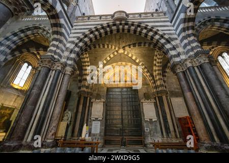 GENOA, ITALY, MAY 23, 2023 - Inner of Cathedral of San Lorenzo in the historic center of Genoa, Italy Stock Photo