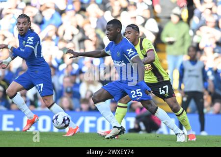 London, UK. 30th Mar 2024. Moises Caicedo (25 Chelsea) goes forward during the Premier League match between Chelsea and Burnley at Stamford Bridge, London on Saturday 30th March 2024. (Photo: Kevin Hodgson | MI News) Credit: MI News & Sport /Alamy Live News Stock Photo