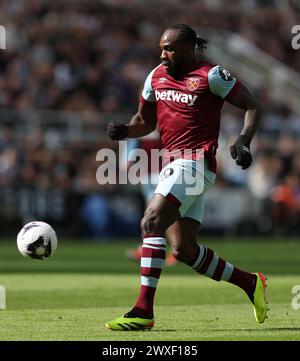 Newcastle Upon Tyne, UK. 30th Mar, 2024. Michail Antonio of West Ham United during the Premier League match at St. James' Park, Newcastle Upon Tyne. Picture credit should read: Nigel Roddis/Sportimage Credit: Sportimage Ltd/Alamy Live News Stock Photo