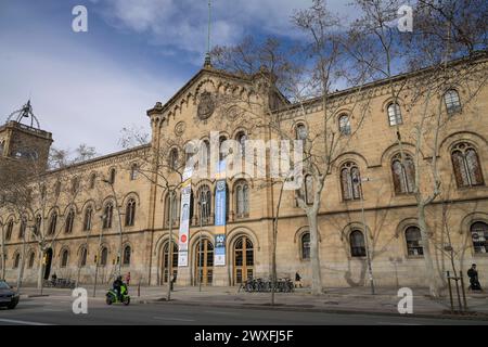 Universitat de Barcelona, Gran Via de les Corts Catalanes, Barcelona, Katalonien, Spanien *** Universitat de Barcelona, Gran Via de les Corts Catalanes, Barcelona, Catalonia, Spain Stock Photo