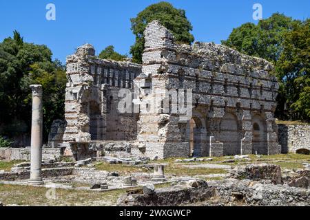 Nice, France. 18th July 2018: Ancient Roman baths ruins in Cimiez. Credit: Vuk Valcic/Alamy Stock Photo