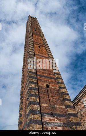 Slingfield Mill chimney on Weavers Wharf Kidderminster Stock Photo