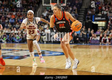 Albany, New York, USA. 31st Mar, 2024. Oregon State guard TALIA VON OELHOFFEN (22) drives to the basket during the 2024 NCAA Women's Basketball Tournament Albany 1 Regional Final at MVP Arena in Albany, N.Y. (Credit Image: © Scott Rausenberger/ZUMA Press Wire) EDITORIAL USAGE ONLY! Not for Commercial USAGE! Stock Photo