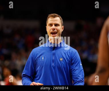 Dallas, Texas, USA. 31st Mar, 2024. Duke head coach JON SCHEYER during the NCAA Men's Basketball Tournament Regional Final game between Duke and NC State on March 31, 2024. NC State upset Duke, 76-64, to advance to the Final Four. (Credit Image: © Scott Coleman/ZUMA Press Wire) EDITORIAL USAGE ONLY! Not for Commercial USAGE! Stock Photo