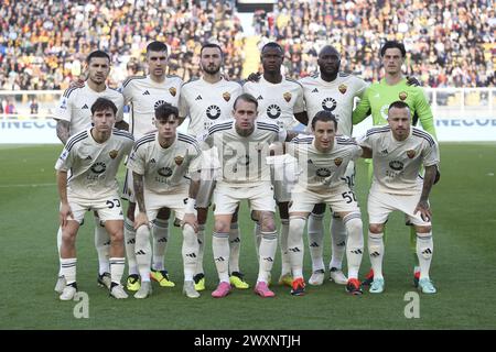 Lecce, Italy. 01st Apr, 2024. AS Roma lineup during US Lecce vs AS Roma, Italian soccer Serie A match in Lecce, Italy, April 01 2024 Credit: Independent Photo Agency/Alamy Live News Stock Photo