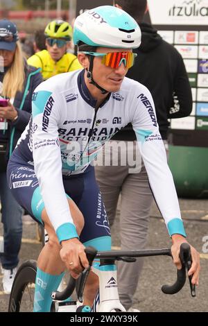 Kanbo, Espagne. 02nd Apr, 2024. Pello Bilbao of Bahrain Victorious during the Itzulia Basque Country 2024, cycling event, stage 2 Irun - Kanbo, on April 2, 2024 in Kanbo, Spain - Photo Laurent Lairys/DPPI Credit: DPPI Media/Alamy Live News Stock Photo
