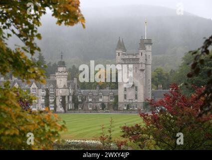 File photo dated 21/9/2017 of Balmoral Castle. Visitors will be able to see parts of Balmoral Castle used by the royal family for the first time this summer. Guided tours will be available from July 1 to August 4, before the King and Queen arrive for their summer break in Aberdeenshire, with each group restricted to 10 people. Tickets for the 'castle interior tour', priced £100 or £150 with afternoon tea included, are limited to 40 tickets per day and are already selling fast. Issue date: Wednesday April 3, 2024. Stock Photo