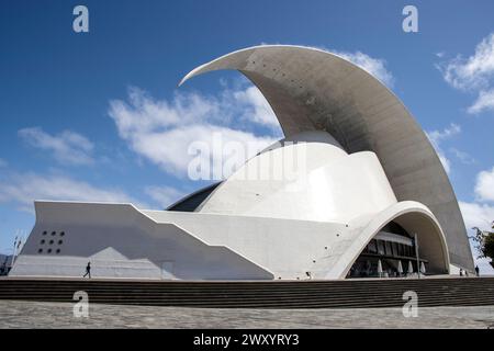 Von Santiago Calatrava Entworfene Konzerthalle Auditorio De Tenerife 