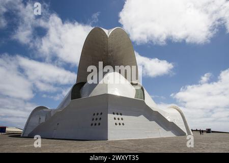 Von Santiago Calatrava Entworfene Konzerthalle Auditorio De Tenerife 