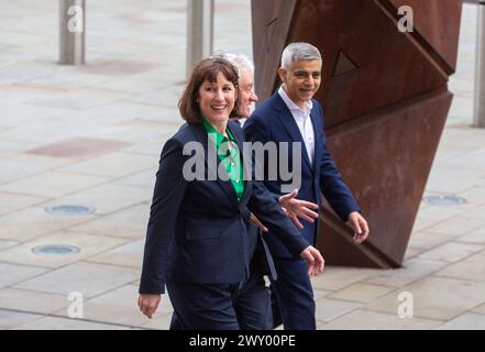 London, England, UK. 3rd Apr, 2024. Shadow Chancellor RACHEL REEVES, and Mayor of London SADIQ KHAN, arrive for a visit to the Francis Crick Institute in London to announce a new London Growth Plan to boost economic growth. (Credit Image: © Tayfun Salci/ZUMA Press Wire) EDITORIAL USAGE ONLY! Not for Commercial USAGE! Stock Photo