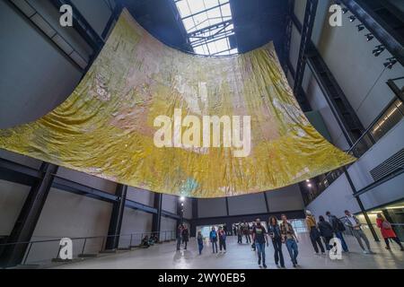 El Anatsui: Behind the Red Moon  exhibition at Tate Modern, London Stock Photo