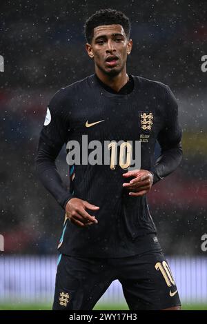 jude-bellingham-of-england-looks-on-during-the-fifa-world-cup-2026