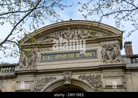 Sign at the entrance to the Ecole Nationale Supérieure des Mines de Paris also known as Mines Paris - PSL, a major French engineering school Stock Photo