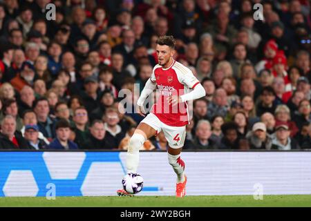 Emirates Stadium, London, UK. 3rd Apr, 2024. Premier League Football, Arsenal versus Luton Town; Ben White of Arsenal Credit: Action Plus Sports/Alamy Live News Stock Photo