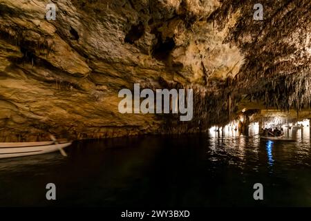 Amazing photos of Drach Caves in Mallorca, Spain Stock Photo