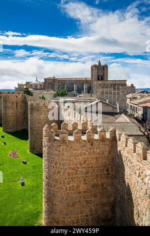 Medieval walls and Cathedral, Avila, Castile and Leon, Spain Stock Photo