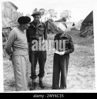 General Montgomery is visiting 88 General Hospital, speaking with Lieutenant-Colonel S.J. Cheeser and Matron N. Rowland regarding staff care and medical conditions. British Army, 21st Army Group. Stock Photo