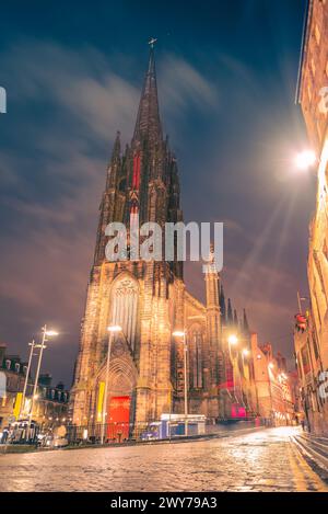 The Hub, formerly known as Tolbooth Kirk, lit up at night in the heart of the Edinburgh old town, Scotland Stock Photo