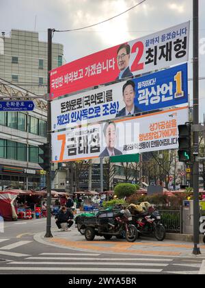 Jongno-gu, Seoul, South Korea - Banners for candidates in a parliamentary election hang in a crosswalk Stock Photo