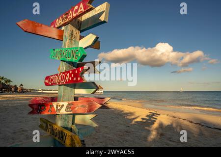 View of destination signpost near Puerto Morelos, Caribbean Coast, Yucatan Peninsula, Mexico, North America Copyright: FrankxFell 844-32689 Stock Photo