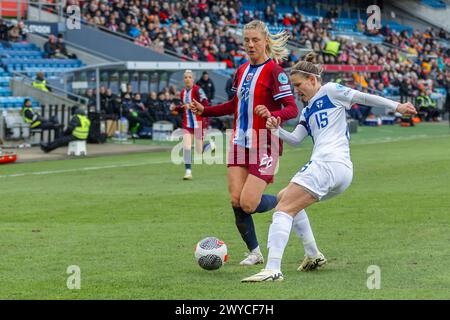 Oslo, Norway 05 April 2024 Natalia Kuikka of Finland and Chicago Red Star manoeuvres the ball during the UEFA Womens European qualifying round Group A match between Norway women and Finland women at the Ullevaal Stadion in Oslo, Norway credit: Nigel Waldron/Alamy Live News Stock Photo