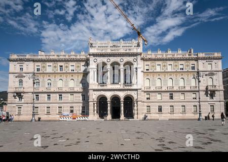 Trieste: Palazzo della Luogotenenza austriaca. Unity of Italy Square (Piazza Unita d' Italia). Italy Stock Photo