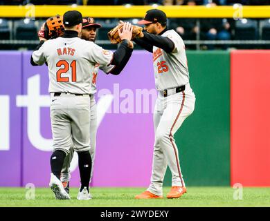 Pittsburgh, United States. 05th Apr, 2024. Baltimore Orioles outfielders celebrates the 5-2 win at the Pittsburgh Pirates Home Opener at PNC Park on Friday, April 5, 2024 in Pittsburgh. Photo by Archie Carpenter/UPI Credit: UPI/Alamy Live News Stock Photo