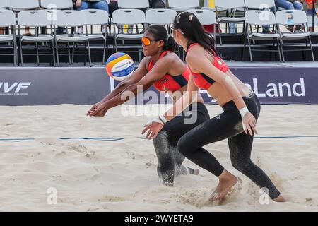 Laguna Province, Philippines. 6th Apr, 2024. Patcharaporn Seehawong (L)/Samitta Simarongnam of Thailand compete against Jasmine Fleming/Georgia Johnson of Australia during their women's round of 16 match at the Asian Volleyball Confederation (AVC) Beach Tour Nuvali Open in Laguna Province, the Philippines, April 6, 2024. Credit: Rouelle Umali/Xinhua/Alamy Live News Stock Photo