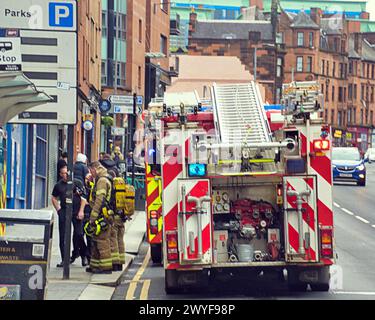 Glasgow, Scotland, UK.6h April, 2024: Four fire engines attend an incident on high street resulting on power outages centered around the old black bull pub.Credit Gerard Ferry /Alamy Live News Stock Photo