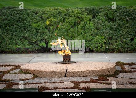 Arlington VA - US - Mar 23, 2024 Landscape view the John F. Kennedy Eternal Flame, a presidential memorial at the gravesite of President John F. Kenne Stock Photo