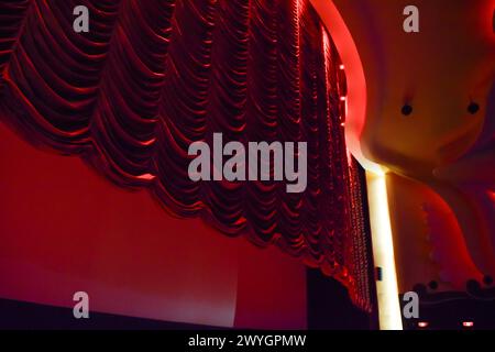 Raj Mandir Theater in Jaipur with illuminated red velvet looms Stock Photo