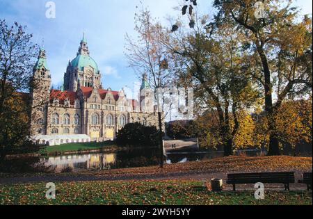 Maschteich pond in the Masch Park in front of the New Town Hall. Hannover. Germany. Stock Photo