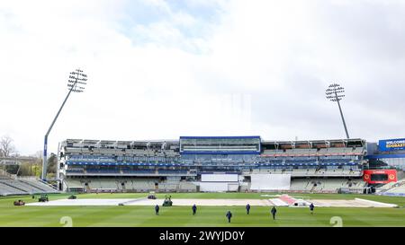 Birmingham, UK. 07th Apr, 2024. A view of the ground as ground staff begin the process of removing covers used over night to protect the playing service from the effects of Storm Kathleen taken during Day 3 of the Vitality County Championship Division 1 match between Warwickshire CCC and Worcestershire CCC at Edgbaston Cricket Ground, Birmingham, England on 7 April 2024. Photo by Stuart Leggett. Editorial use only, license required for commercial use. No use in betting, games or a single club/league/player publications. Credit: UK Sports Pics Ltd/Alamy Live News Stock Photo