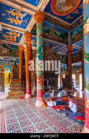 Cambodia, Kampong Cham, the Angkorian Vat Nokor (or Nokor Bachey) Buddhist temple built in the 11th century, modern pagoda built inside the temple Stock Photo