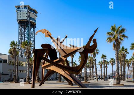 Spain, Catalonia, Barcelona, La Barceloneta, Homage to Swimming (Homenaje a la Natacion) (2004) sculpture by Alfredo Lanz Stock Photo