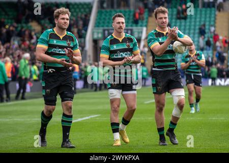 Northampton players celebrate after the Investec Champions Cup, Round of 16 match between Northampton Saints and Munster Rugby at cinch Stadium @ Franklin's Gardens in Northampton, England, United Kingdom on April 7, 2024 (Photo by Andrew SURMA/ Credit: Sipa USA/Alamy Live News Stock Photo