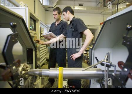 Balance analysis. Talleres MYL. Spindle manufacturing and repairing. Mendaro. Gipuzkoa, Euskadi, Spain. Stock Photo