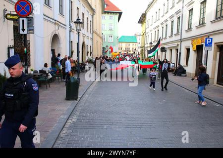 Grass root protest demonstration against Benjamin Netanyahu and IDF-led genocide of Palestinian civilians in Gaza held on Main Market Square and next Stock Photo