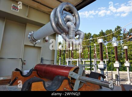 On-site commissioning, diagnostics and maintenance tests on underground ...