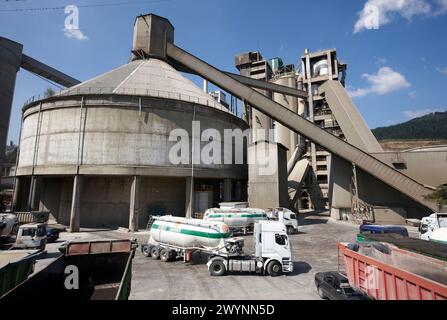 Cementos Lemona cement plant, Lemoa, Vizcaya, Euskadi, Spain. Stock Photo