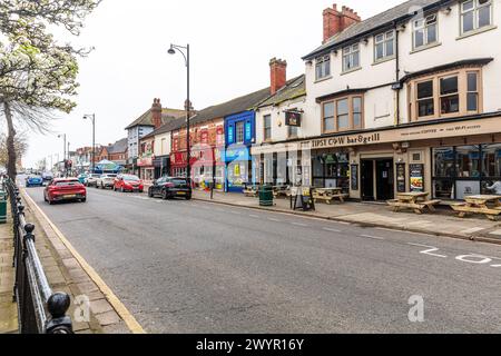 Skegness, Lincolnshire, UK, England, Skegness town centre, Skegness town, Skegness shops, town centre, shopping, shops, street, road, Lumley road, Stock Photo