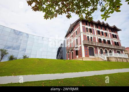 Cristobal Balenciaga Museoa (Balenciaga Museum), Getaria, Gipuzkoa, Baske Country, Spain. Stock Photo