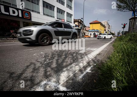 Milano, Italia. 08th Apr, 2024. Investimento pedone in Viale Monza 267Milano, Italia - Cronaca Luned&#xec;, 8 Aprile, 2024. (Foto di Marco Ottico/Lapresse) Pedestrian collision in Viale Monza 267 Milan, Italy - News Monday, 8 April, 2024. (Photo by Marco Ottico/Lapresse) Credit: LaPresse/Alamy Live News Stock Photo