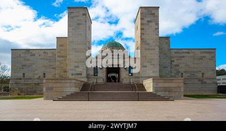 Canberra, Australia - August 26, 2009 : The Australian War Memorial. Entrance to the shrine and museum to Australia's military service. Stock Photo